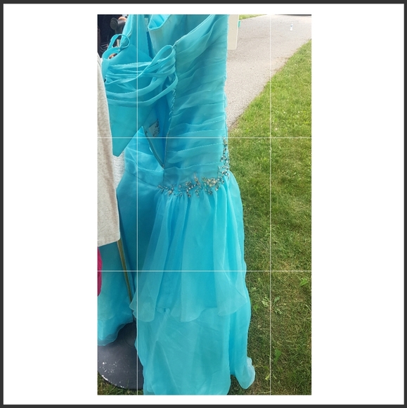 Blue prom dress - Picture 2 of 2